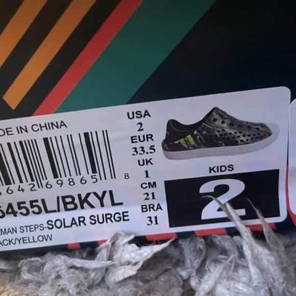 BRAND NEW boy youth skechers foamies guzman solar surge slip on shoes size 2Y - Picture 6 of 9